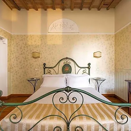Relais Parco Dei Cavalieri Hotel 3*